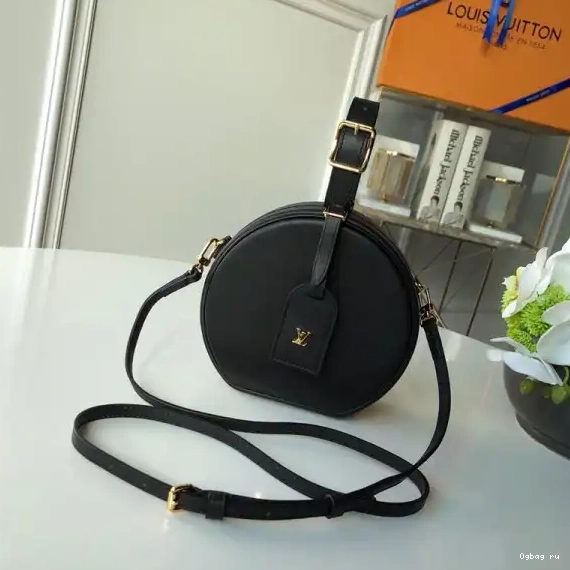 With Louis Vuitton Alligator Leather CHAPEAU BOITE PETITE 0515